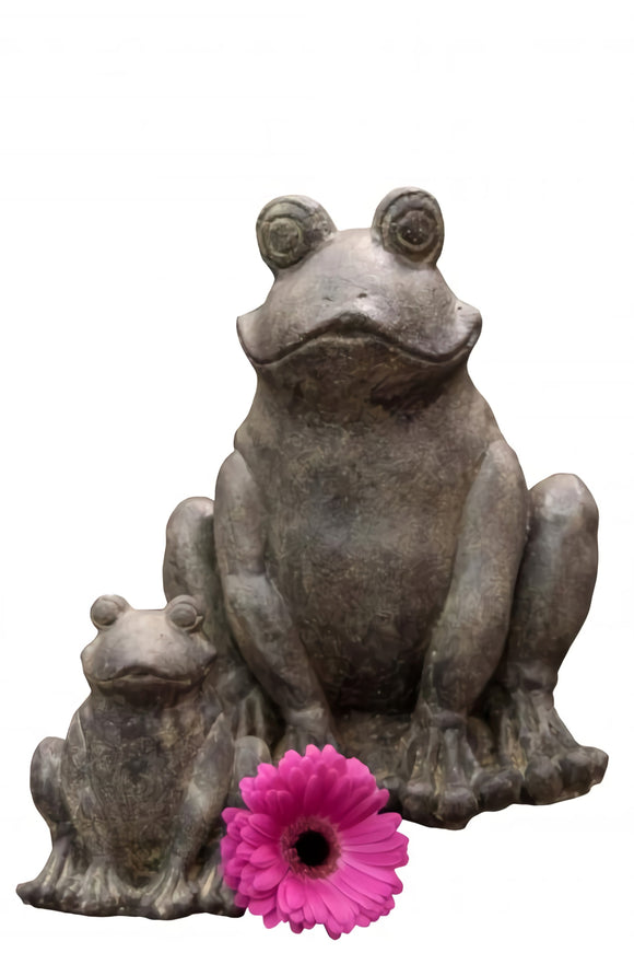 Frog prince statue cast stone 30cm height PWGFROGPRINCE 025AF